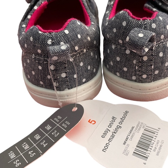 NWT Girls soft shoe gray with white polka dots Size 5 - Picture 3 of 6